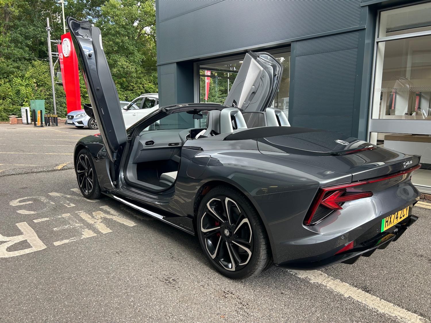 Used MG Cyberster 2024 for sale - 76677960: Photo 12