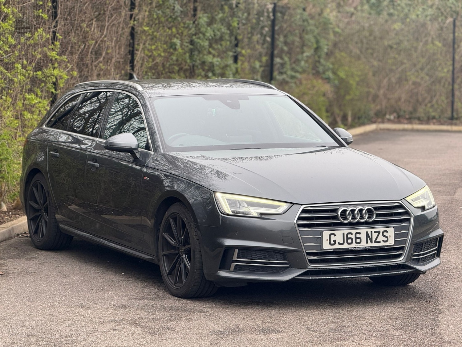 Used Audi A4 2016 for sale - 77798694: Photo 1