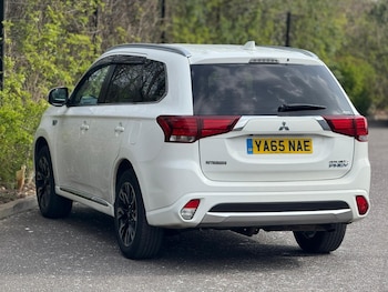 Used Mitsubishi Outlander 2016 for sale - 77997626: Photo