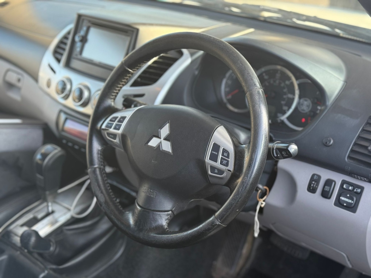 Used Mitsubishi L200 2012 for sale - 77750376: Photo 7