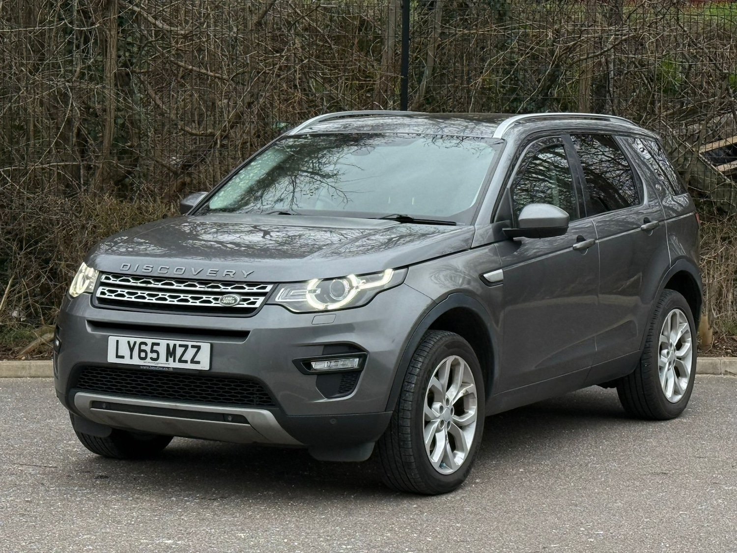 Used Land Rover Discovery Sport 2016 for sale - 77676892: Photo 3
