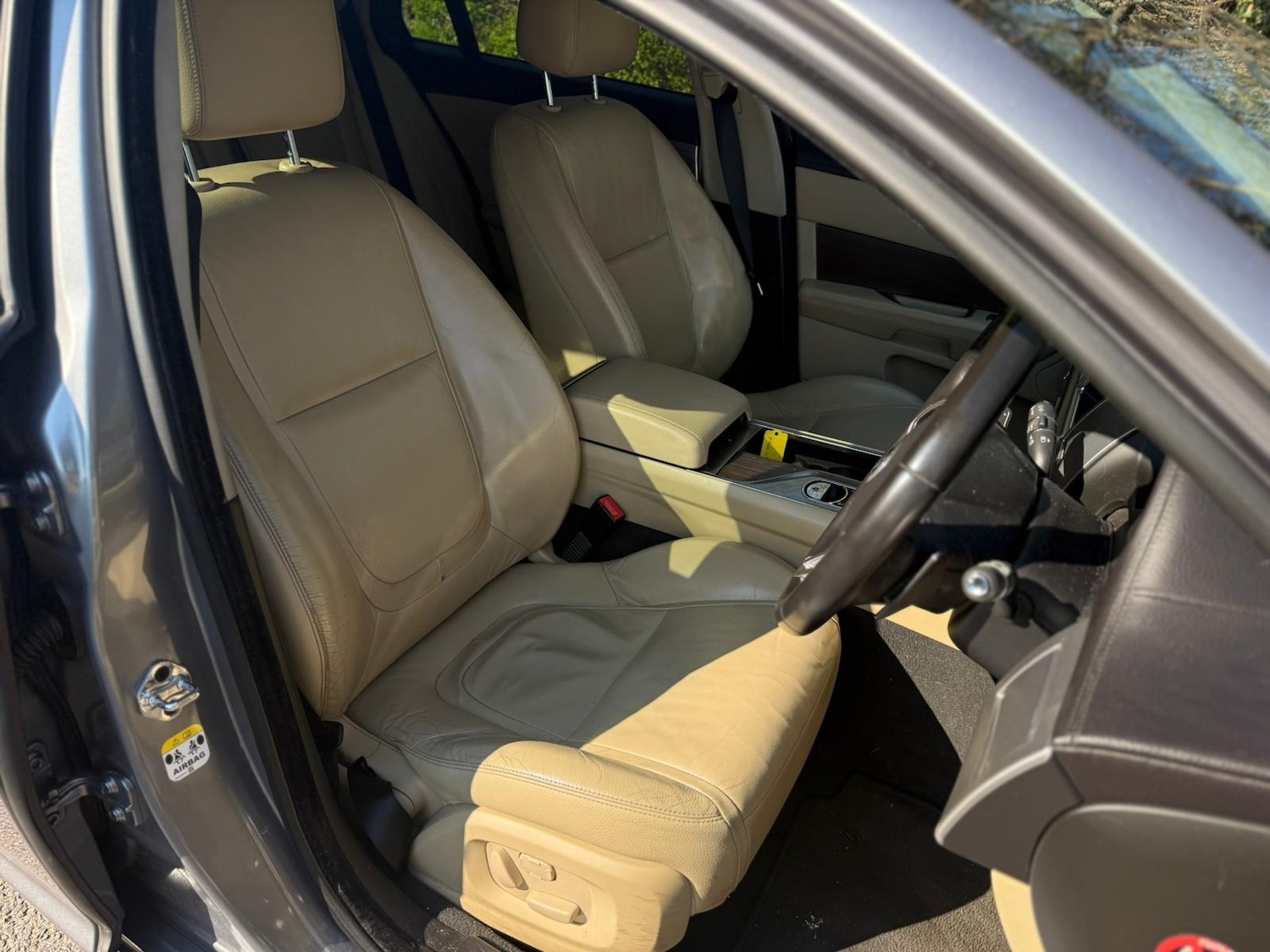 Used Jaguar XF 2012 for sale - 77997780: Photo 8