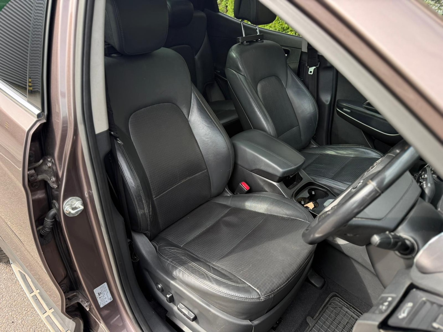 Used Hyundai Santa Fe 2013 for sale - 78133113: Photo 8