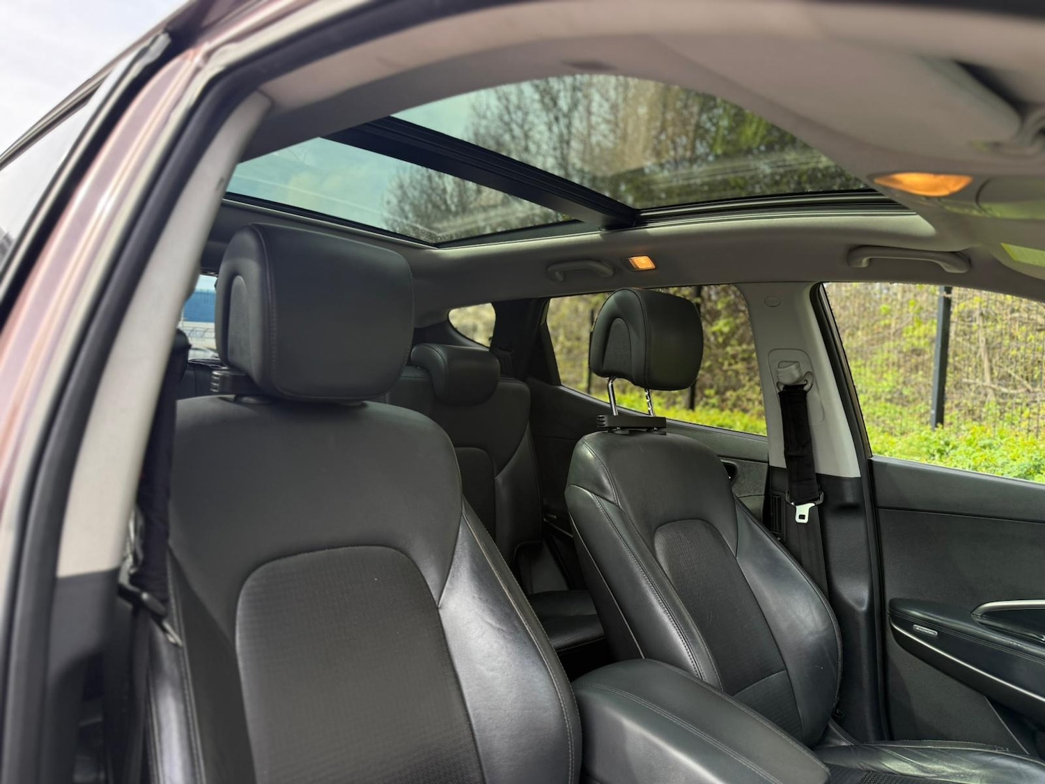 Used Hyundai Santa Fe 2013 for sale - 78133113: Photo 9