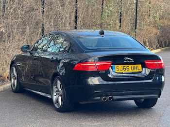 Used Jaguar XE 2016 for sale - 77677278: Photo