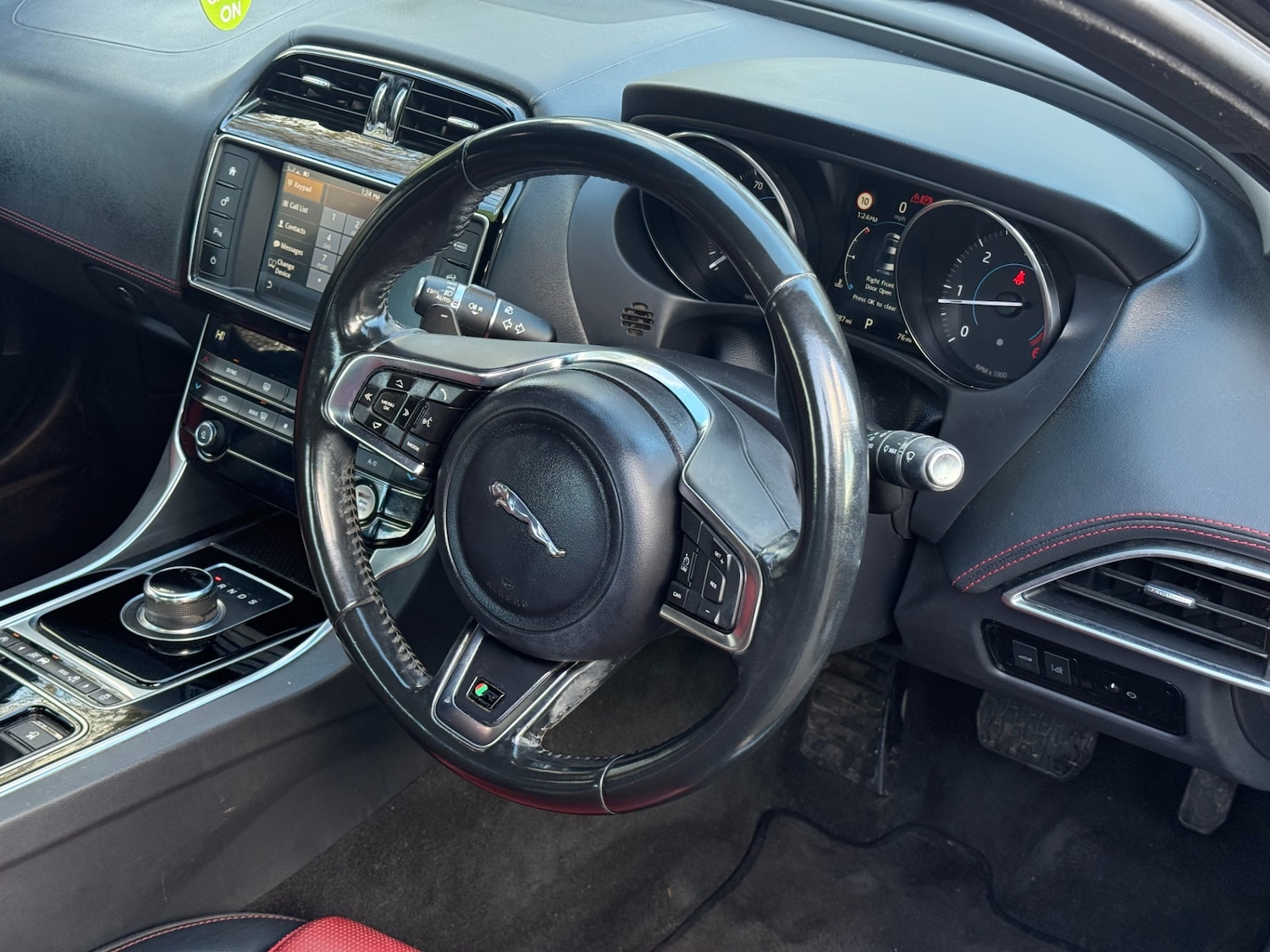 Used Jaguar XE 2016 for sale - 77677278: Photo 7