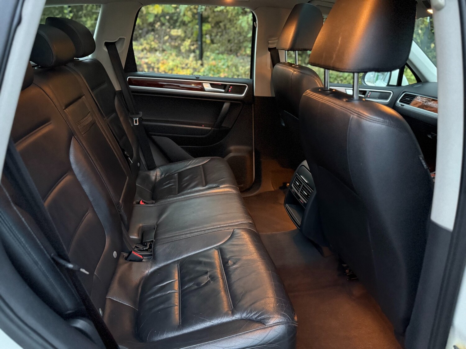 Used Volkswagen Touareg 2011 for sale - 77676884: Photo 10