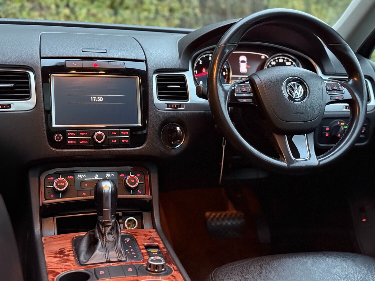 Used Volkswagen Touareg 2011 for sale - 77676884: Photo 13