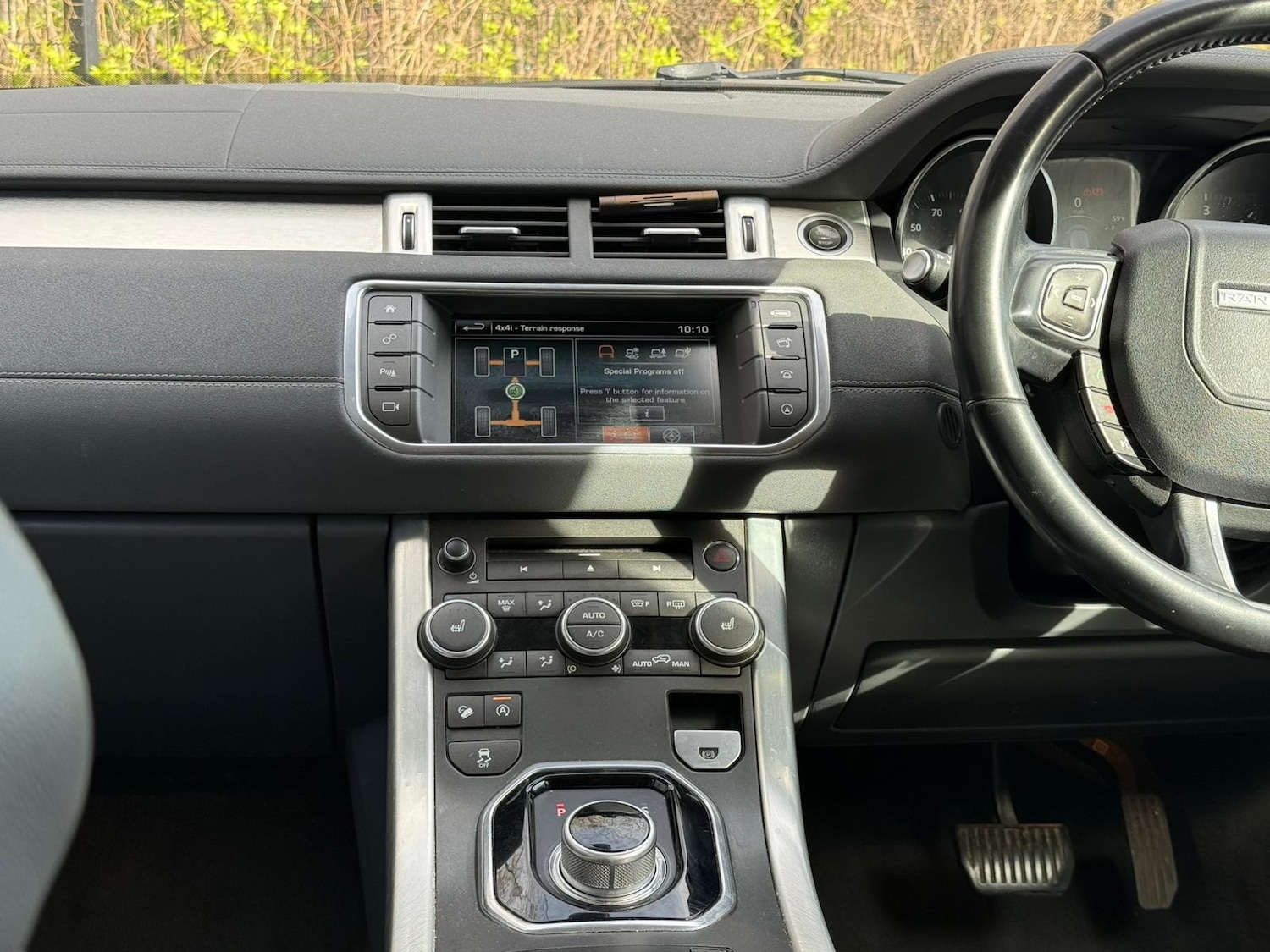 Used Land Rover Range Rover Evoque 2015 for sale - 77818351: Photo 12