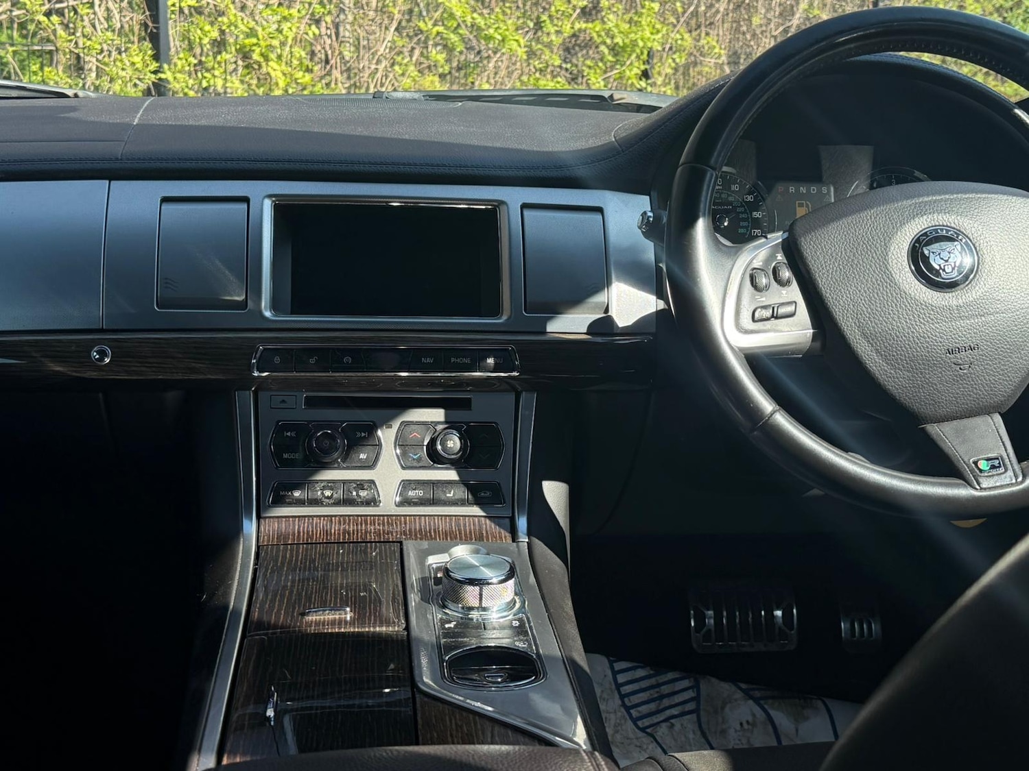 Used Jaguar XF 2015 for sale - 77998099: Photo 11