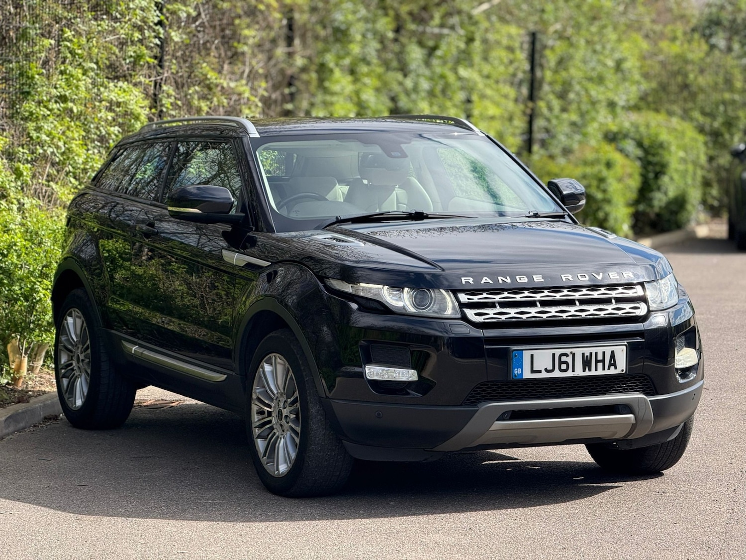 Used Land Rover Range Rover Evoque 2011 for sale - 78133659: Photo 1