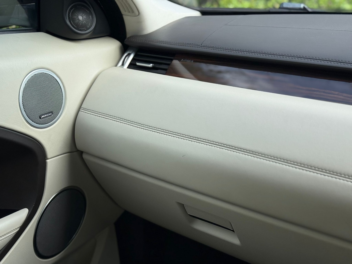 Used Land Rover Range Rover Evoque 2011 for sale - 78133659: Photo 13