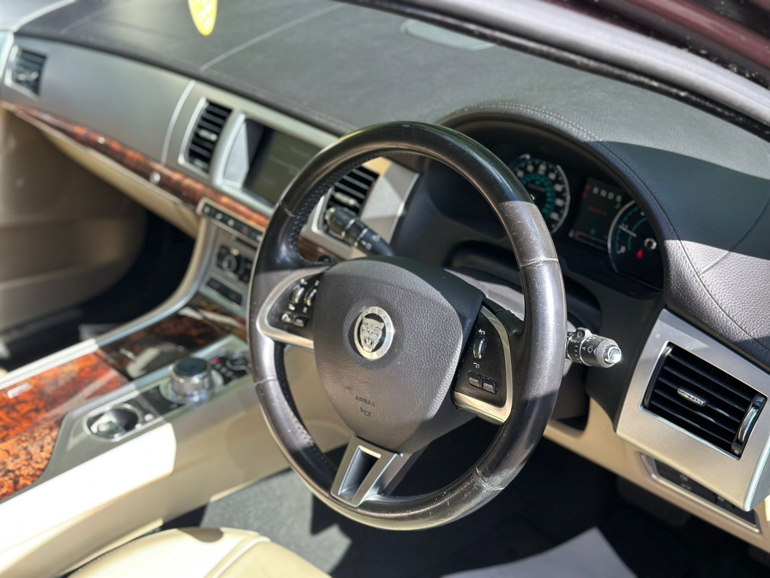 Used Jaguar XF 2012 for sale - 77743043: Photo 7