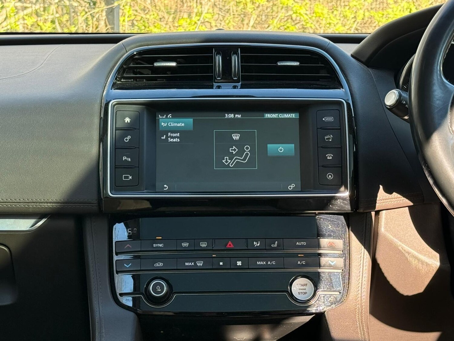 Used Jaguar F-Pace 2016 for sale - 77896330: Photo 11