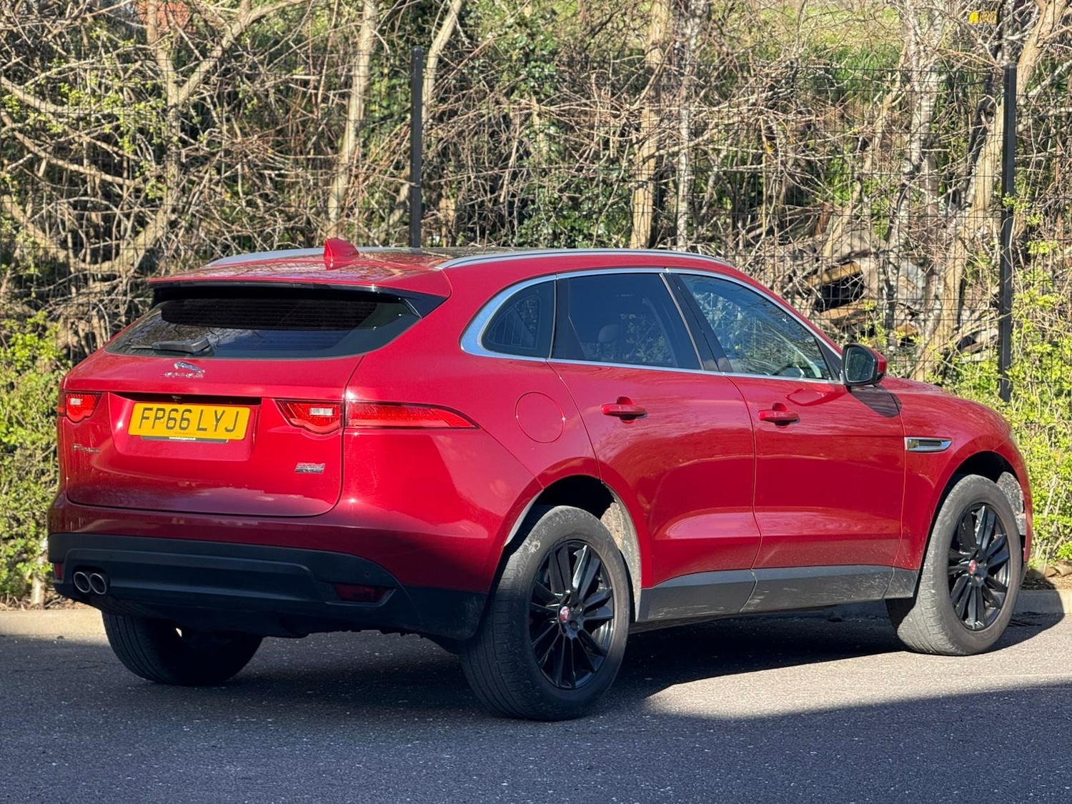 Used Jaguar F-Pace 2016 for sale - 77896330: Photo 6