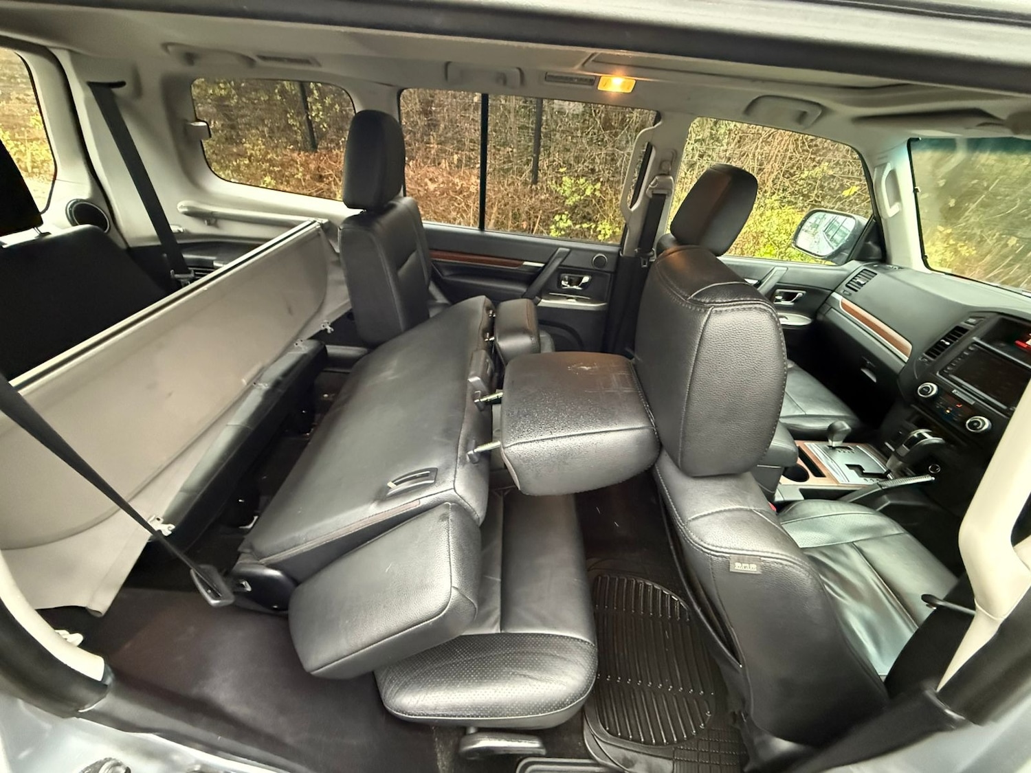 Used Mitsubishi Shogun 2013 for sale - 77677157: Photo 12