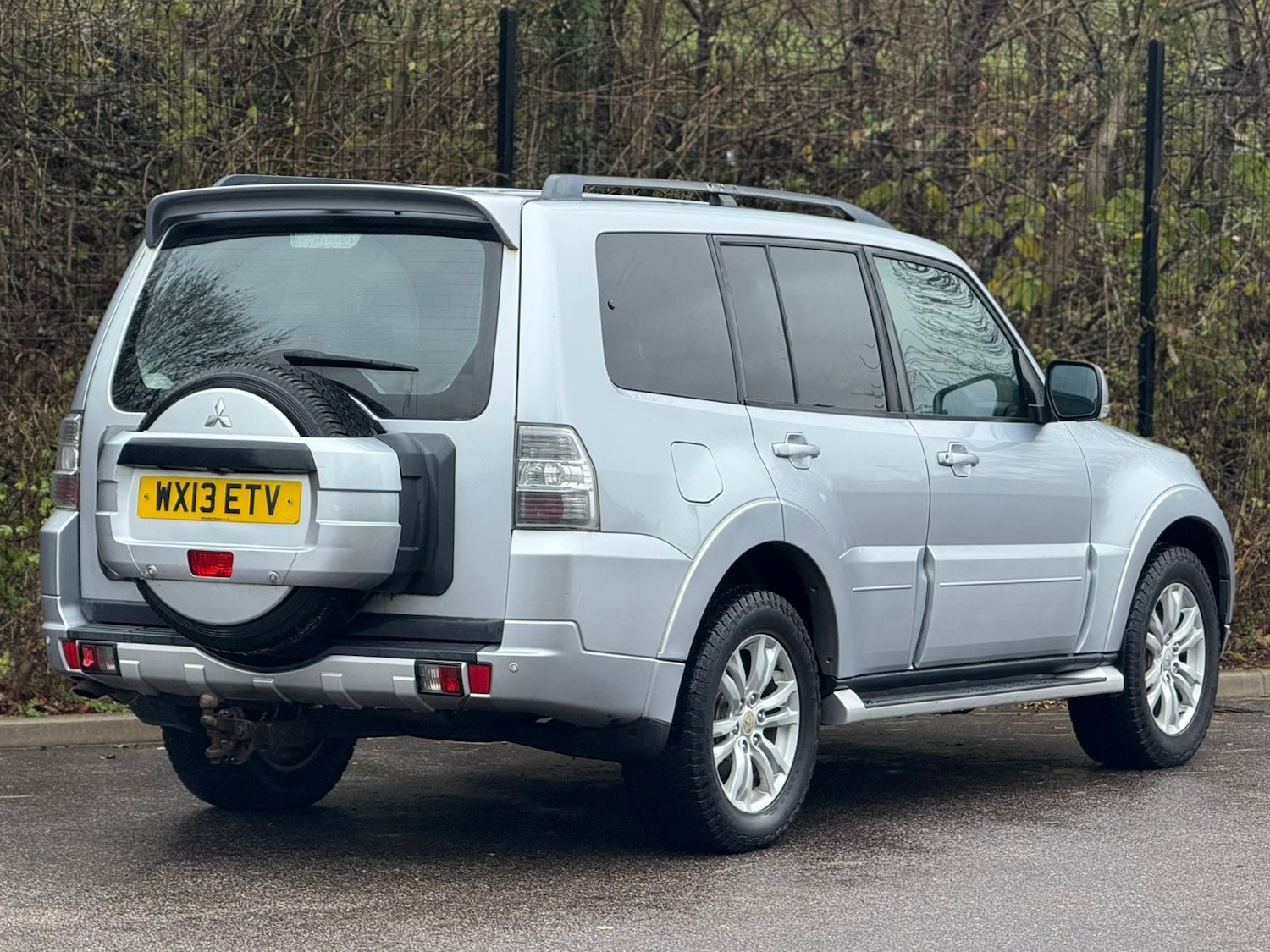 Used Mitsubishi Shogun 2013 for sale - 77677157: Photo 6