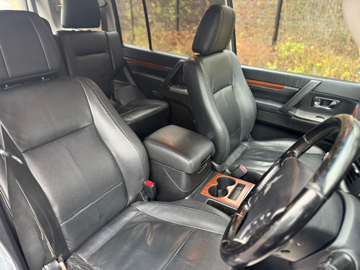 Used Mitsubishi Shogun 2013 for sale - 77677157: Photo 8