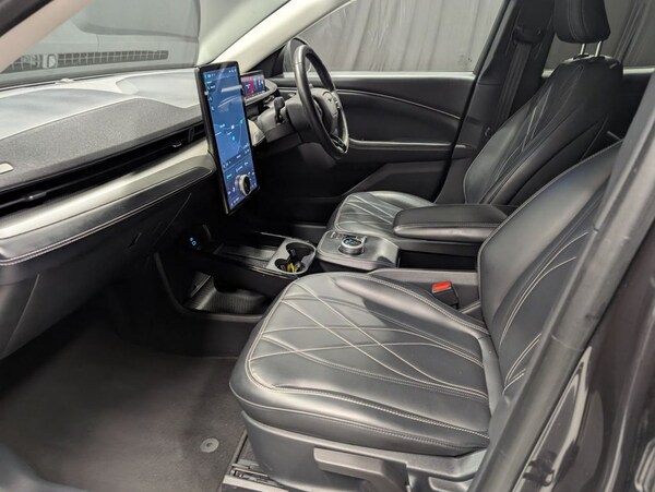 Used Ford Mustang Mach-E 2022 for sale - 76132646: Photo 36