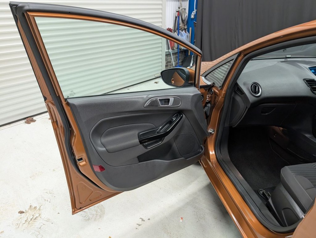 Used Ford Fiesta 2016 for sale - 77422129: Photo 26