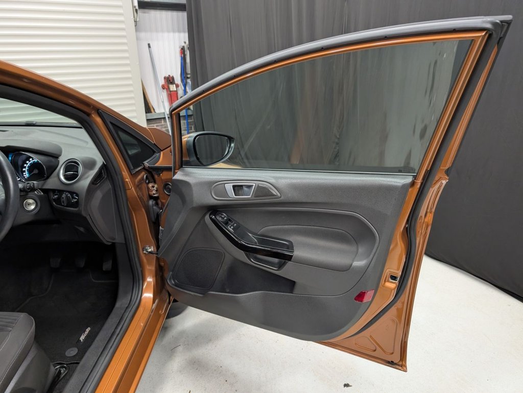 Used Ford Fiesta 2016 for sale - 77422129: Photo 36