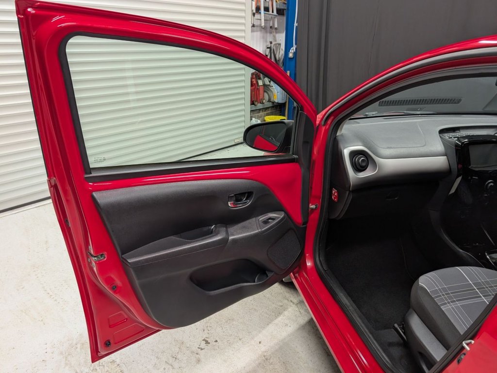 Used Peugeot 108 2017 for sale - 77096293: Photo 25