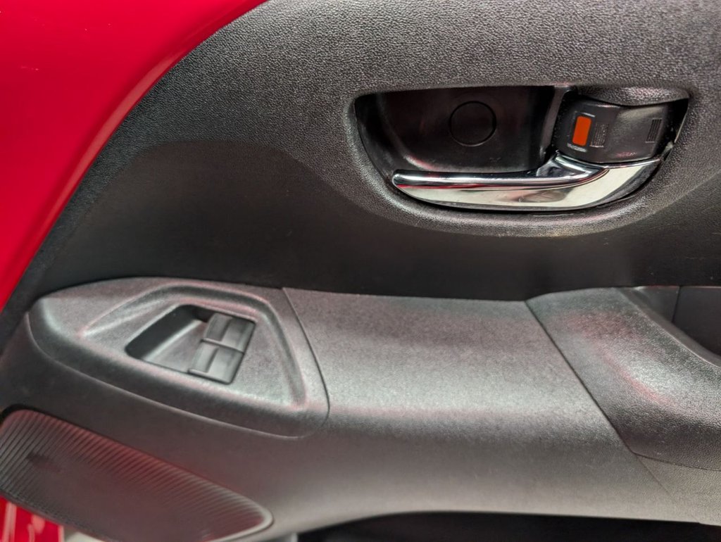 Used Peugeot 108 2017 for sale - 77096293: Photo 43