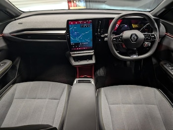 Used Renault Megane E Tech 2024 for sale - 76570378: Photo