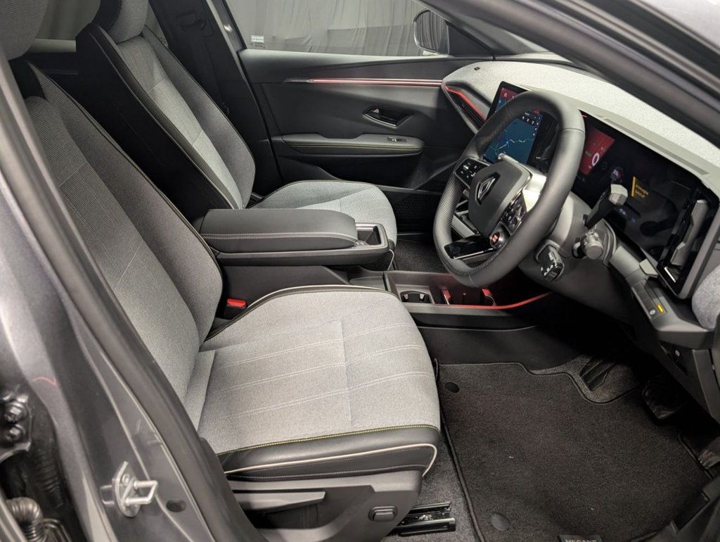 Used Renault Megane E Tech 2024 for sale - 76570378: Photo 36