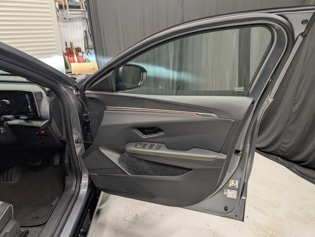 Used Renault Megane E Tech 2024 for sale - 76570378: Photo 37