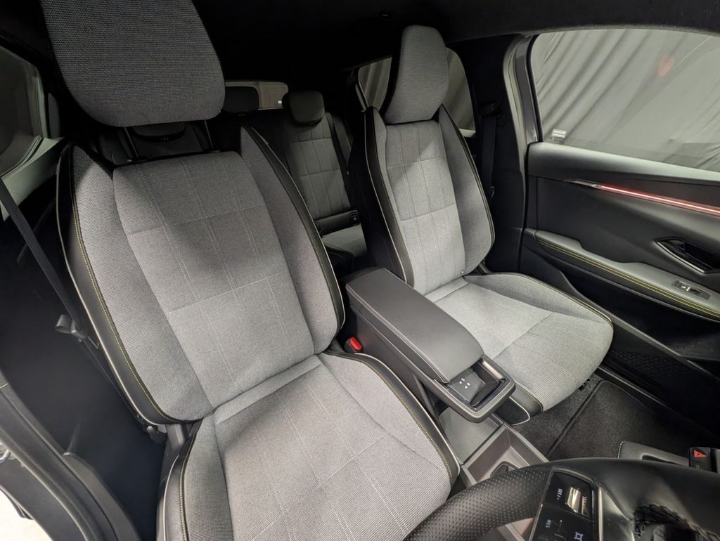 Used Renault Megane E Tech 2024 for sale - 76570378: Photo 38