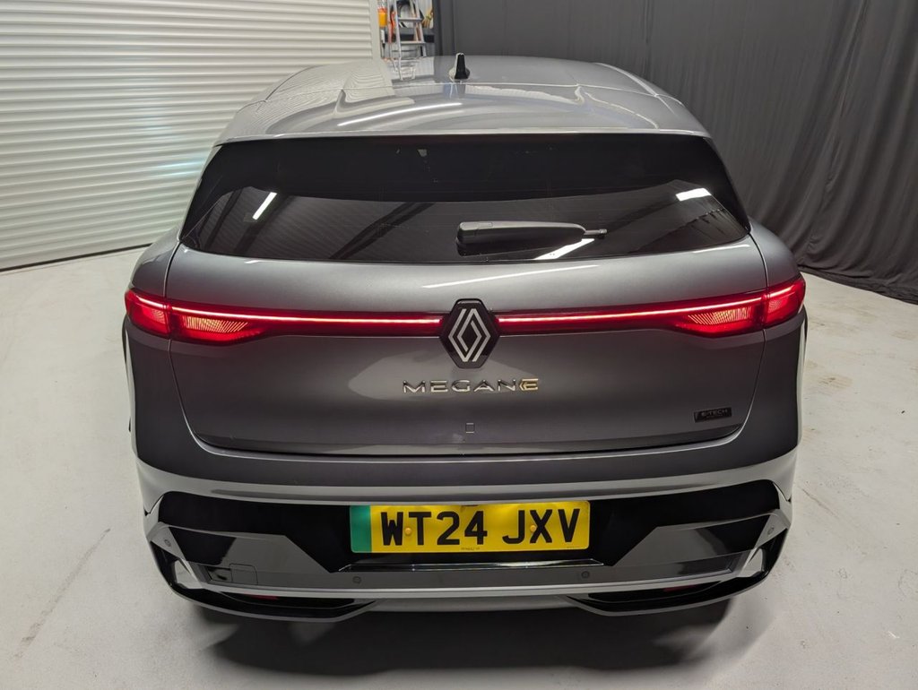Used Renault Megane E Tech 2024 for sale - 76570378: Photo 8