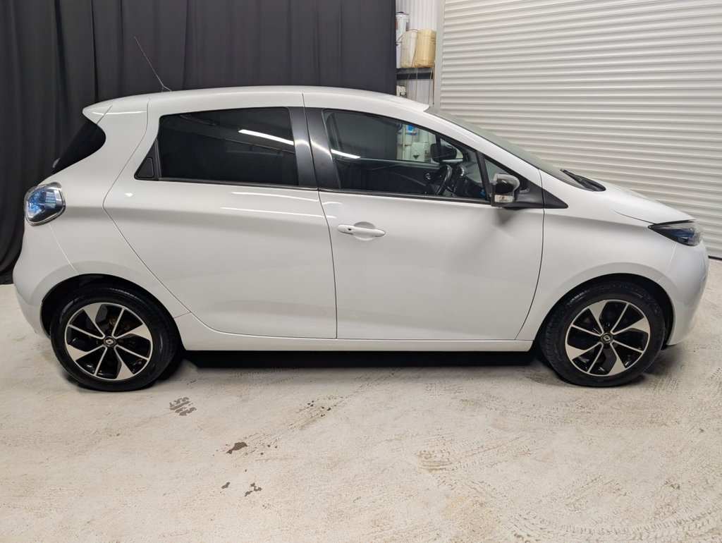 Used Renault Zoe 2018 for sale - 77593741: Photo 6