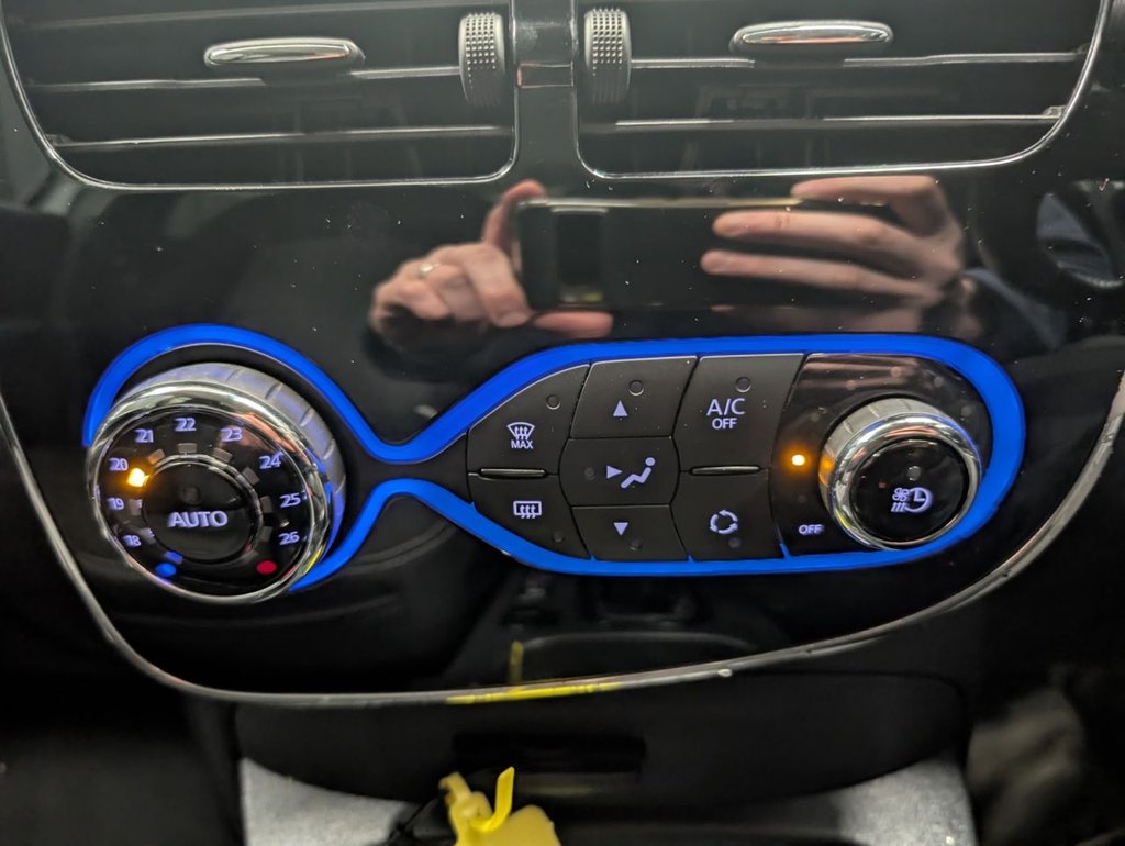 Used Renault Zoe 2018 for sale - 77593741: Photo 61