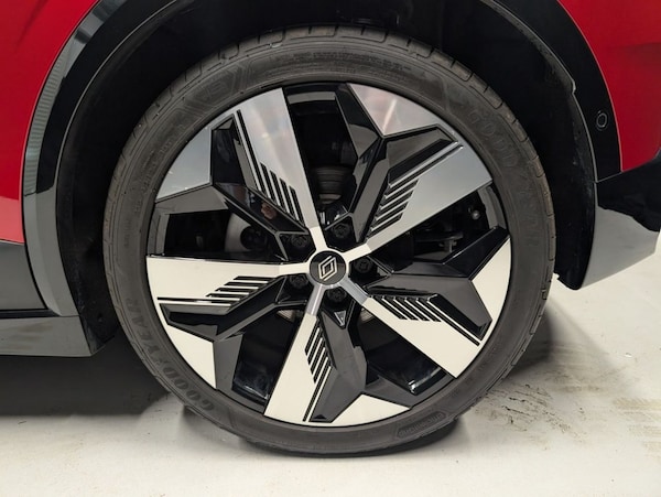 Used Renault Megane 2024 for sale - 76039845: Photo 17