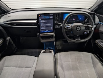 Used Renault Megane 2024 for sale - 76039845: Photo 2