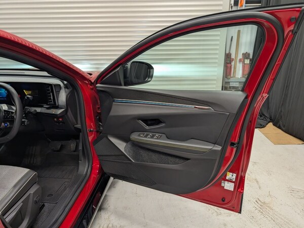 Used Renault Megane 2024 for sale - 76039845: Photo 37