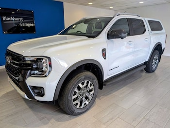 2025 - Wildtrak 4-Door