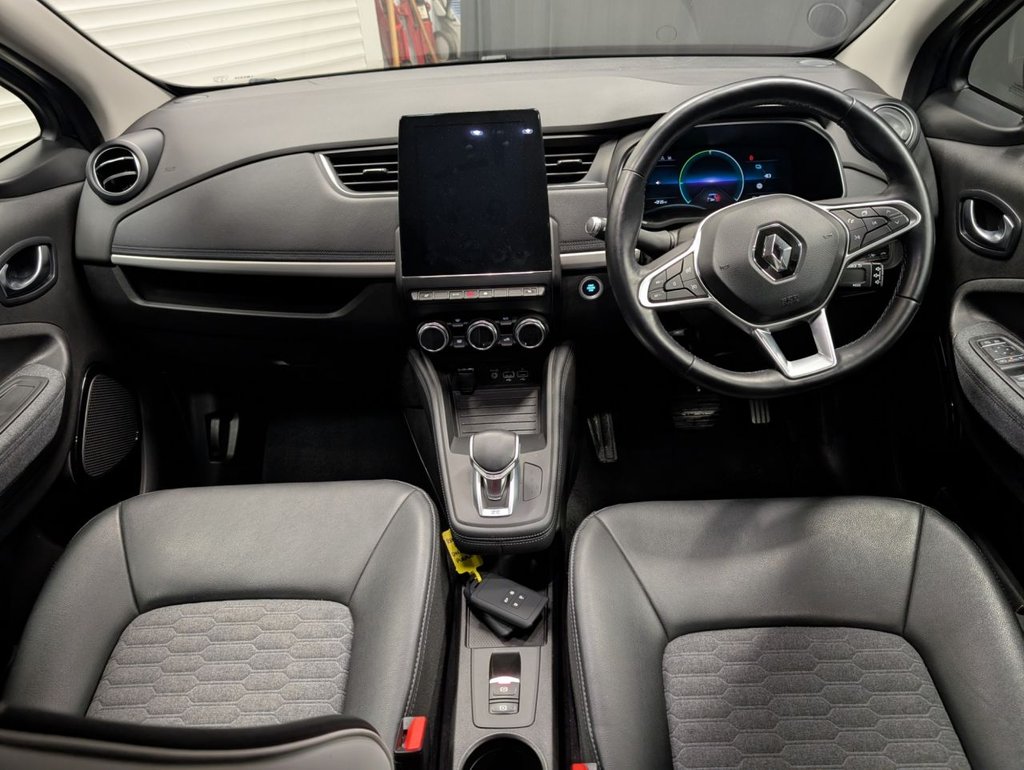 Used Renault Zoe 2023 for sale - 76559400: Photo 2