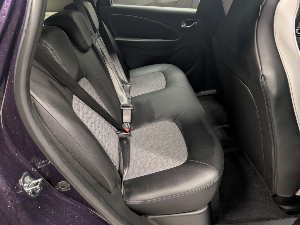Used Renault Zoe 2023 for sale - 76559400: Photo 37