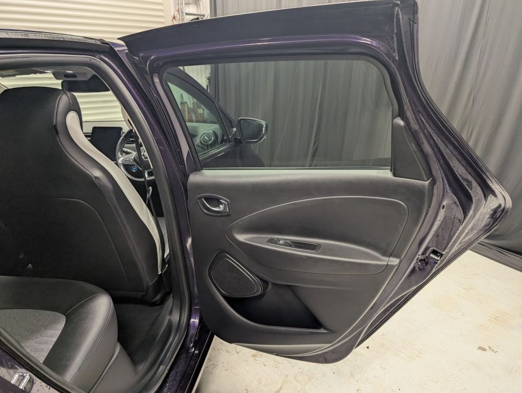 Used Renault Zoe 2023 for sale - 76559400: Photo 38