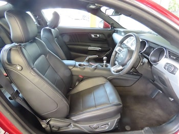 Used Ford Mustang 2016 for sale - 79482325: Photo
