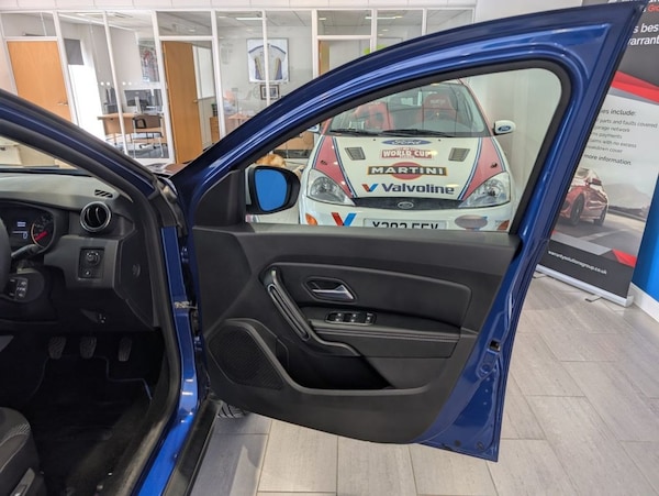 Used Dacia Duster 2022 for sale - 75503195: Photo 35