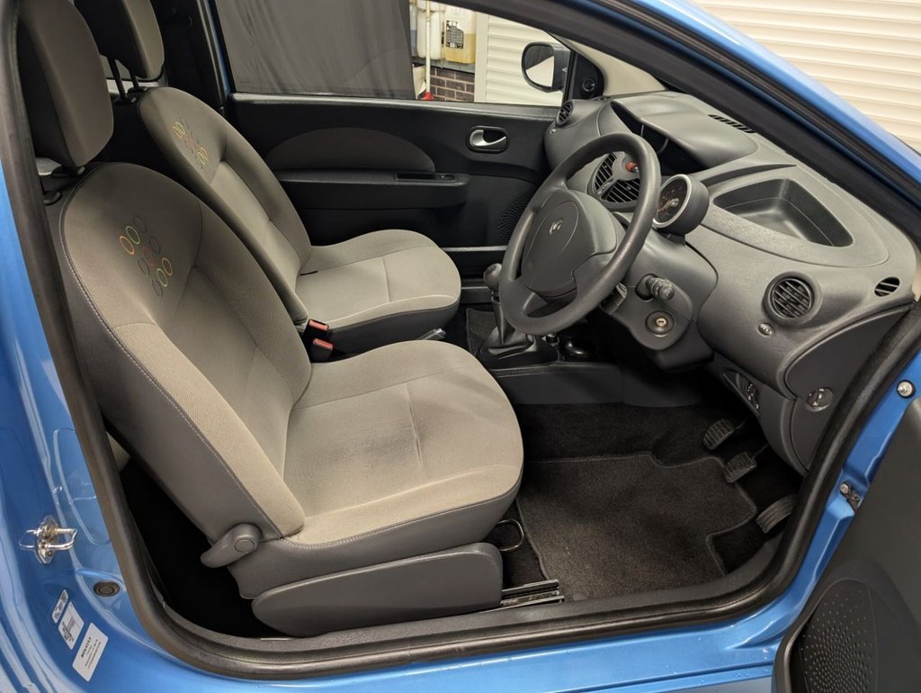 Used Renault Twingo 2011 for sale - 77748654: Photo 32