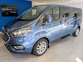 2020 (20) - 2.0 320 EcoBlue Titanium Minibus Double Cab 5dr Diesel Auto L2 Euro 6 (s/s)