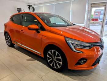 Used Renault Clio 2019 for sale - 74750577: Photo