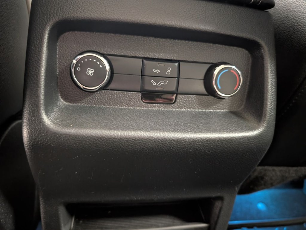 Used Ford Galaxy 2016 for sale - 76368244: Photo 39