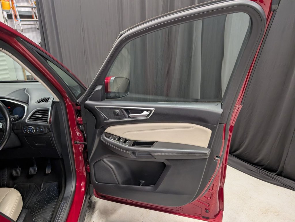 Used Ford Galaxy 2016 for sale - 76368244: Photo 41