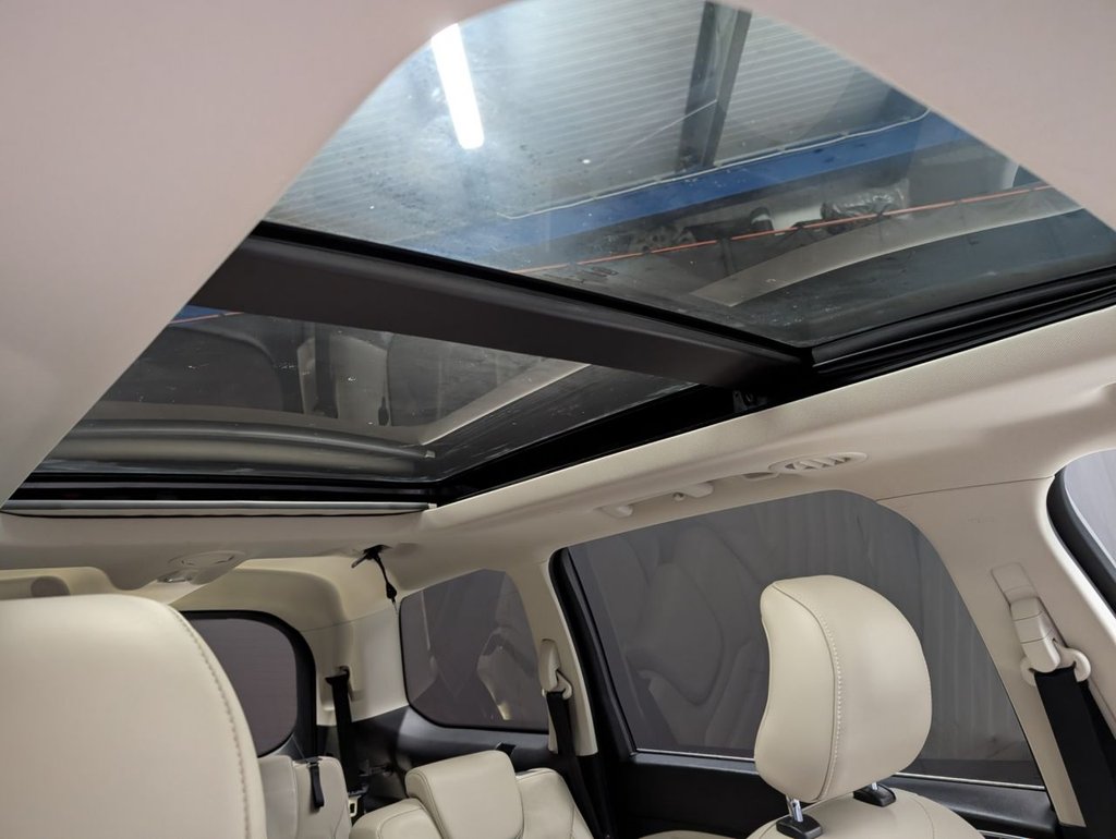 Used Ford Galaxy 2016 for sale - 76368244: Photo 47