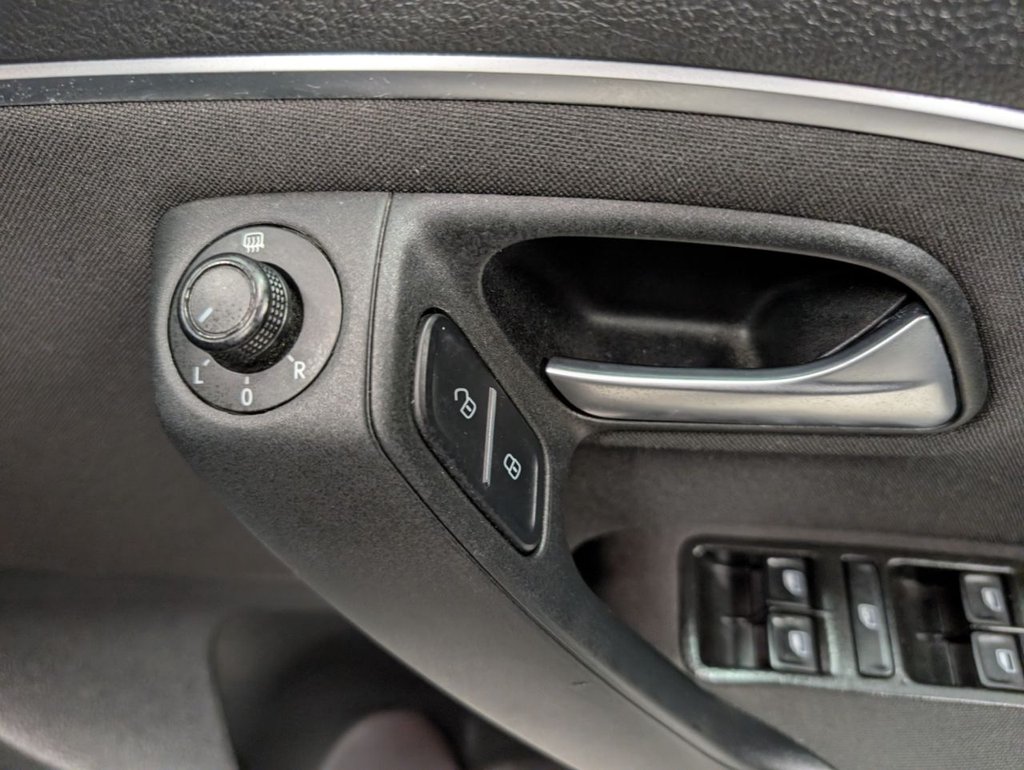 Used Volkswagen Polo 2016 for sale - 77236638: Photo 45